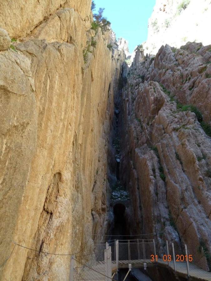 Alojamiento Rural El Paraíso del Chorro Villa Exterior foto